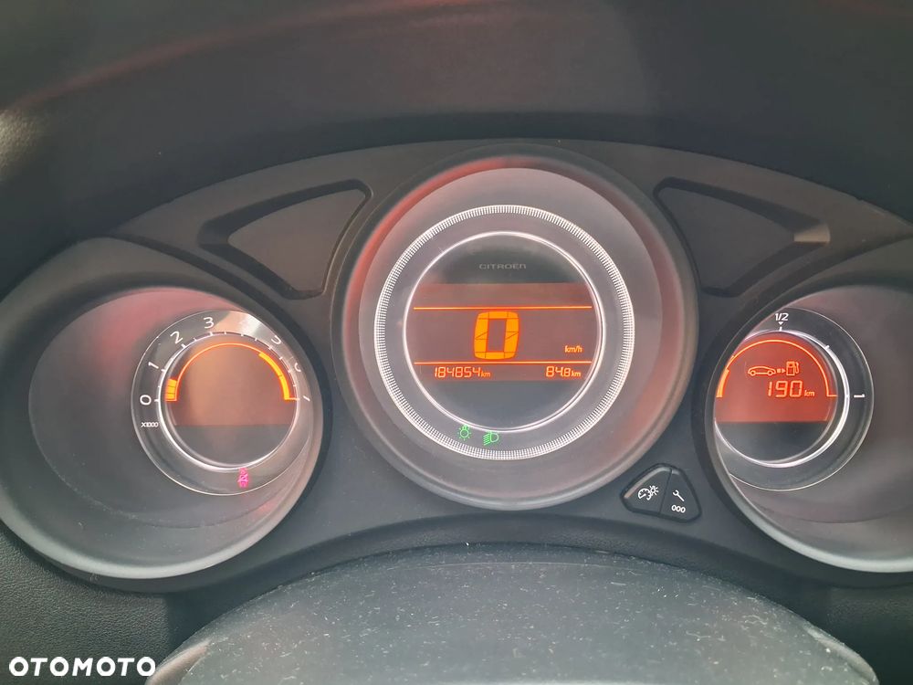 Citroën C4 HDi 90 Attraction - 21