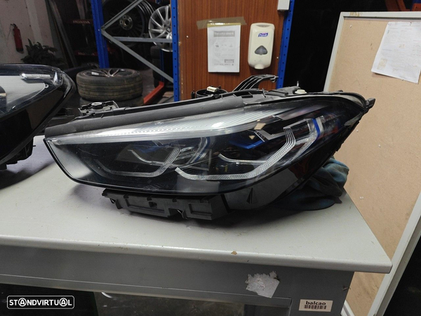 Farol Frente Esquerdo / Otica Esquerda Bmw 8 Gran Coupe (G16, F93)  A9