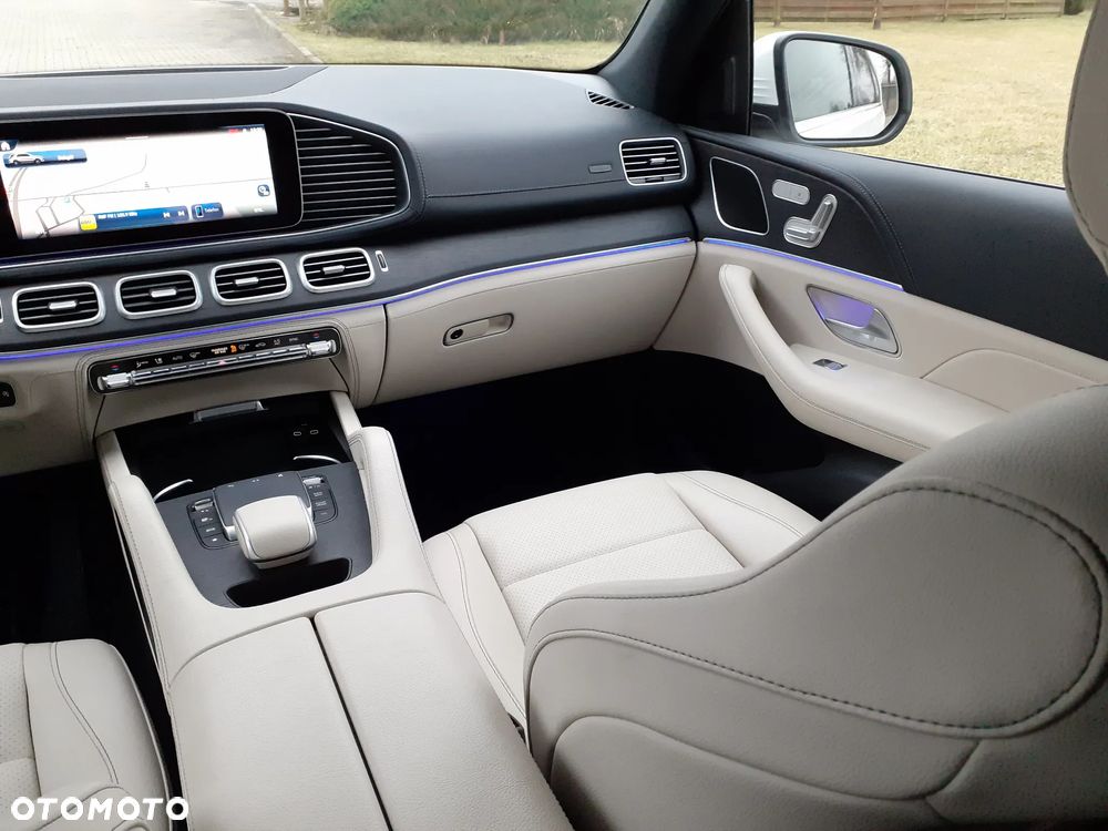 Mercedes-Benz GLE 300 d 4-Matic - 27