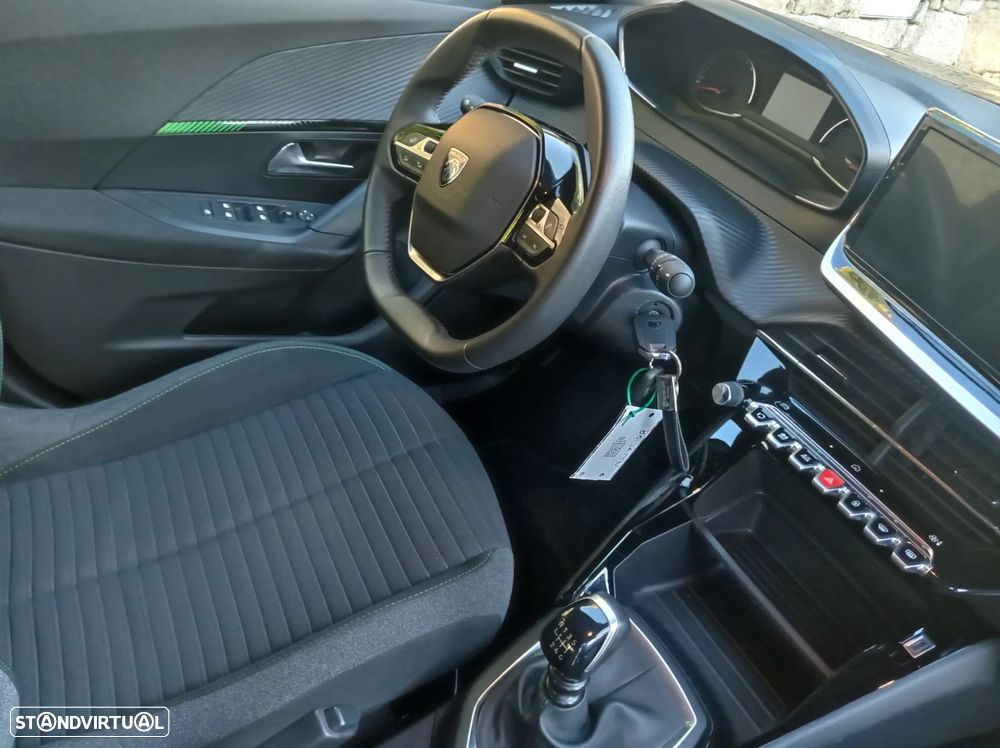 Peugeot 2008 1.2 PureTech Active - 9