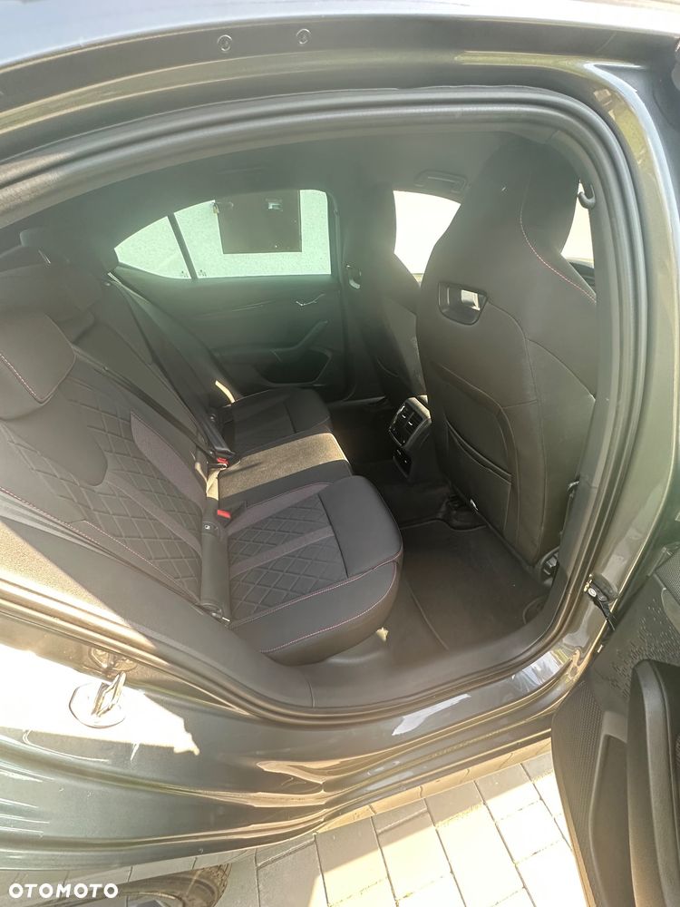 Skoda Octavia 2.0 TSI RS 245 DSG - 11