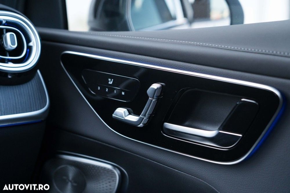 Mercedes-Benz GLC Coupe 300 e 4MATIC - 23