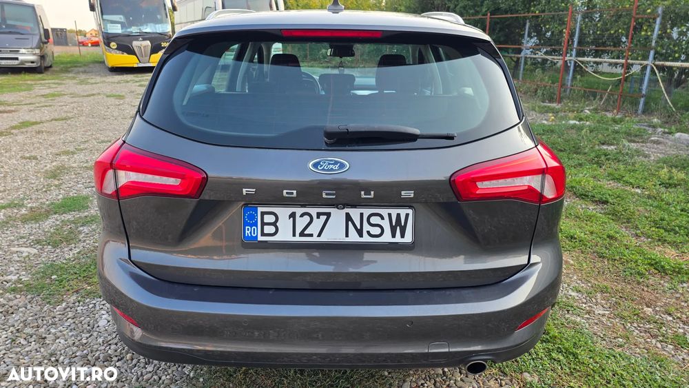 Ford Focus 1.5 EcoBlue Start-Stopp-System Aut. COOL&CONNECT DESIGN - 8