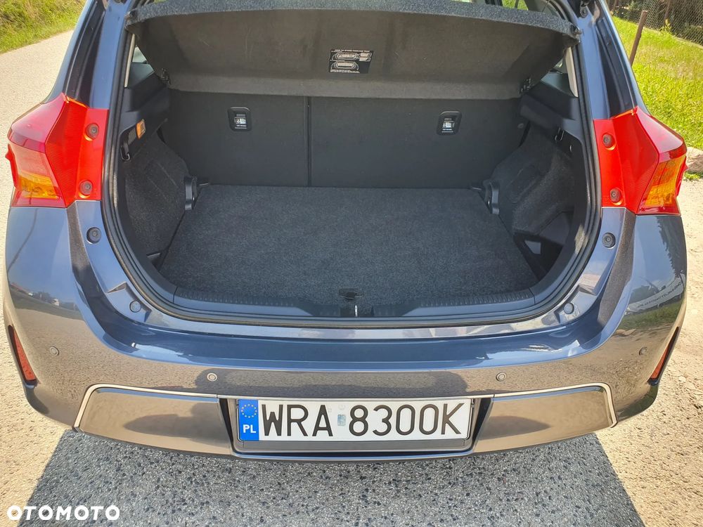 Toyota Auris - 25