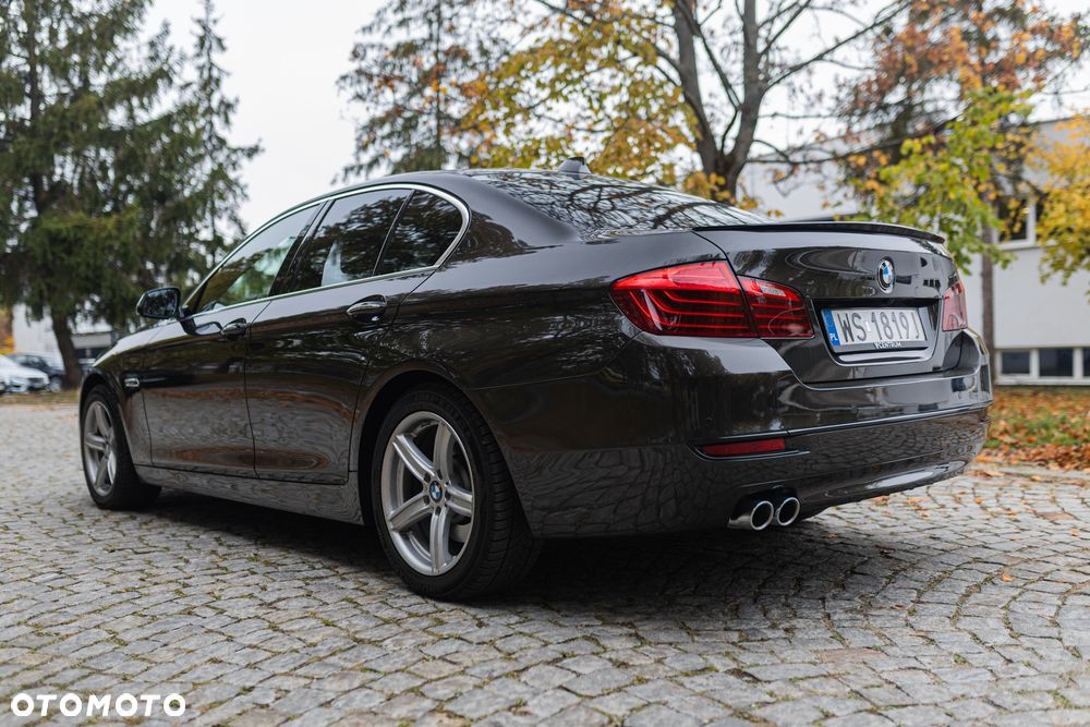 BMW Seria 5 520d xDrive Luxury Line - 10