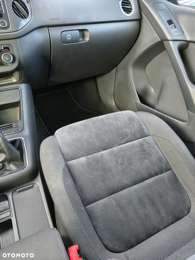 Volkswagen Tiguan - 21