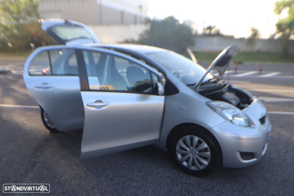 Toyota Yaris 1.0 VVT-i Comfort - 38