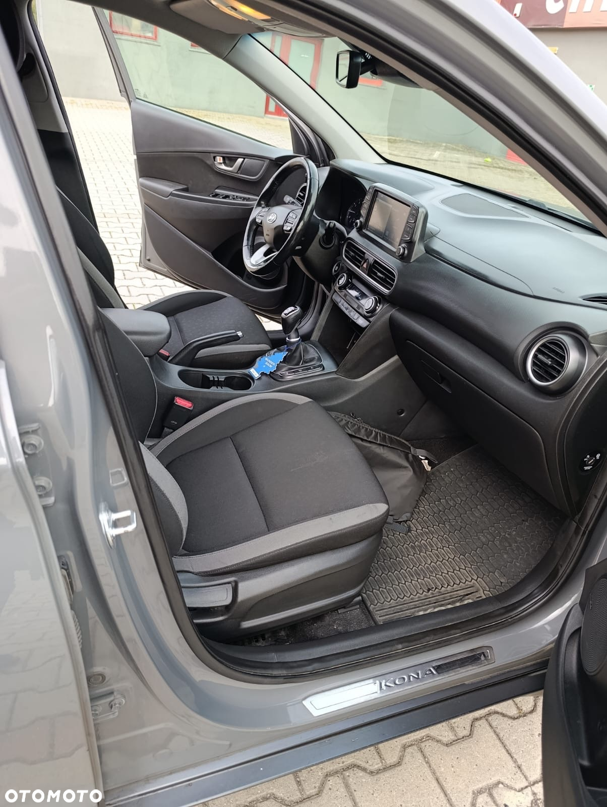Hyundai Kona - 8