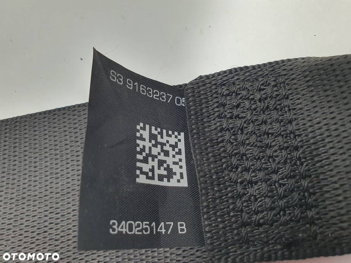 PAS BEZPIECZEŃSTWA TYŁ LEWY 9163237 BMW F01 2010 - 2