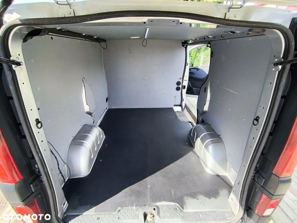 Opel VIVARO - 18