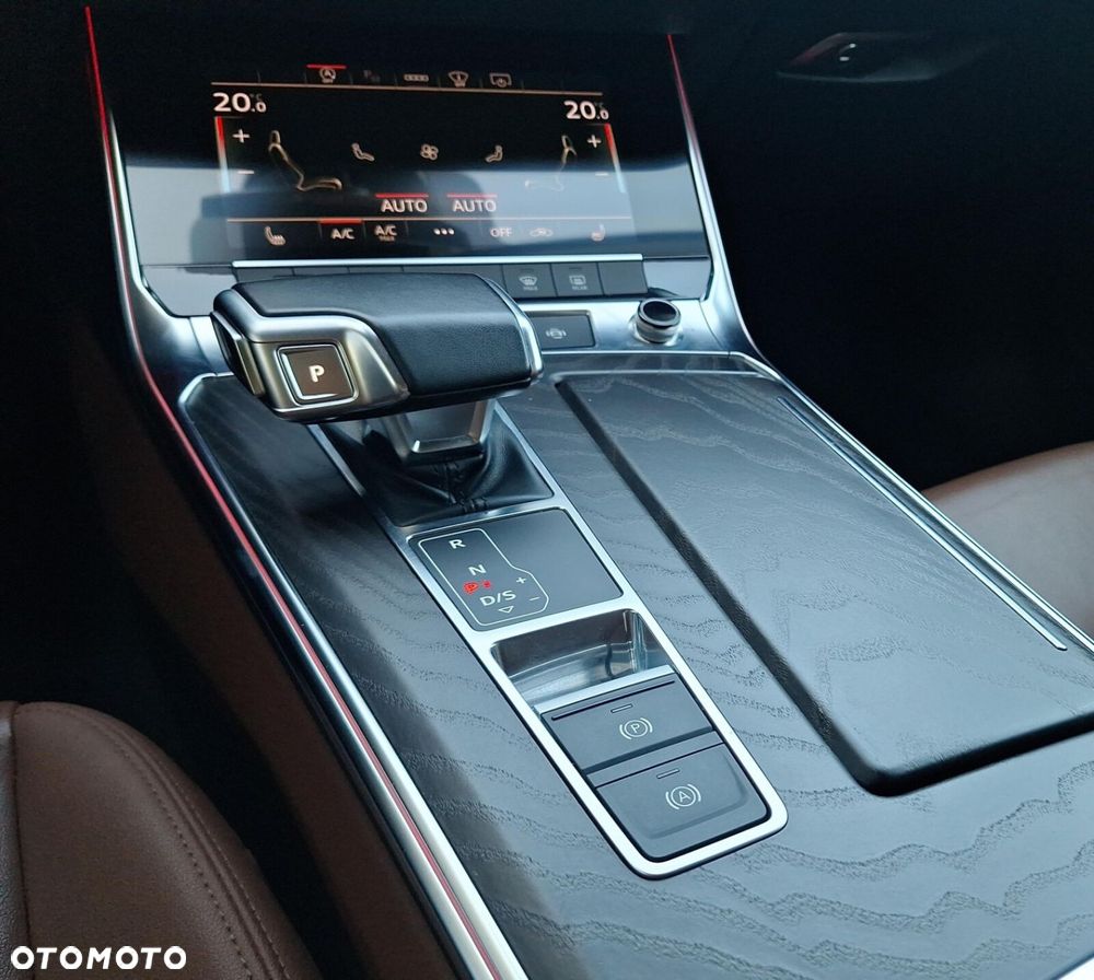 Audi A6 Avant - 17