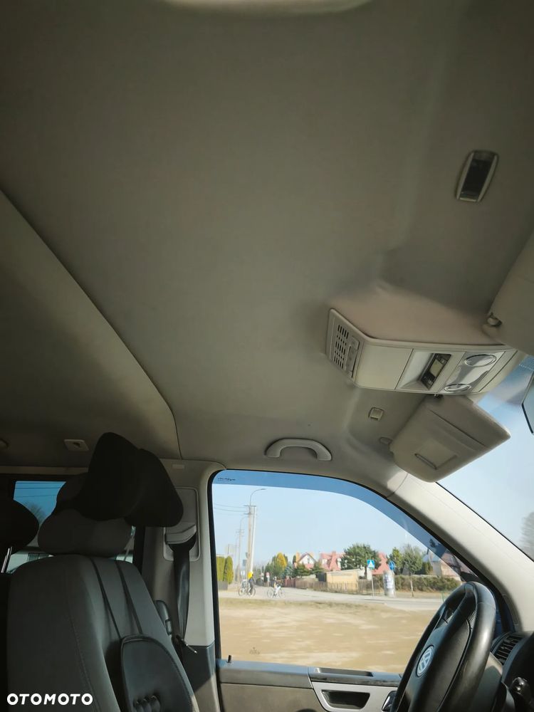 Volkswagen Multivan Standard - 8