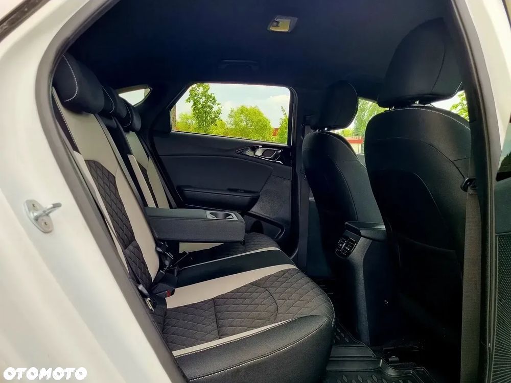 Kia ProCeed 1.6 CRDi DCT7 SCR GT LINE - 14