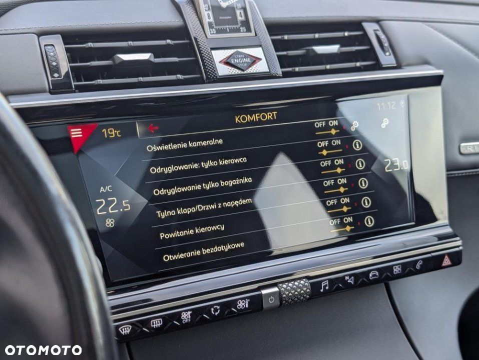 DS Automobiles DS 7 Crossback - 24