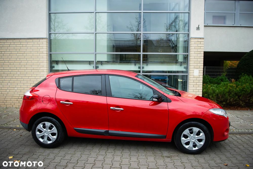 Renault Megane 1.6 16V 110 Dynamique - 13