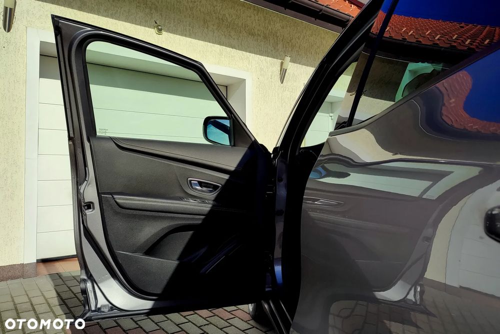 Renault Scenic 1.7 Blue dCi Zen - 21