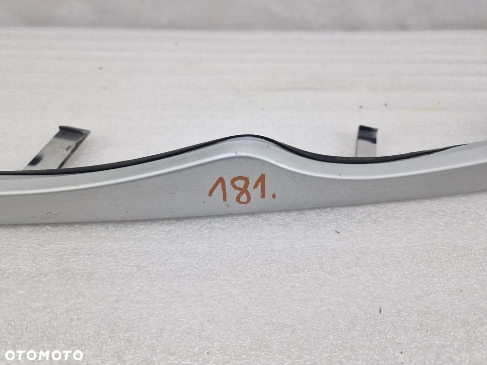 BMW E46 LIFT 01- LEWA LISTWA POD LAMPĘ LEWĄ , NR 51137030553 , NR AUKCJI C/181 - 4