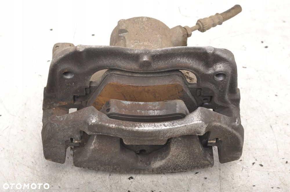 BMW X2 F39 1.5 T ZACISK HAMULCOWY PRAWY PRZÓD - 4