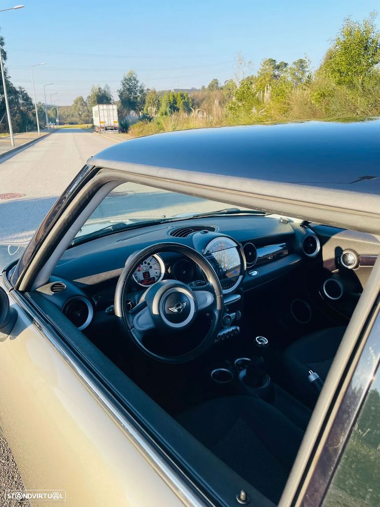 MINI 3 Portas Cooper - 2