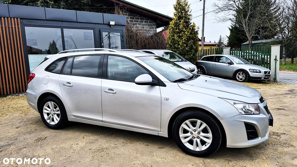 Chevrolet Cruze 1.4 T LT+ - 9