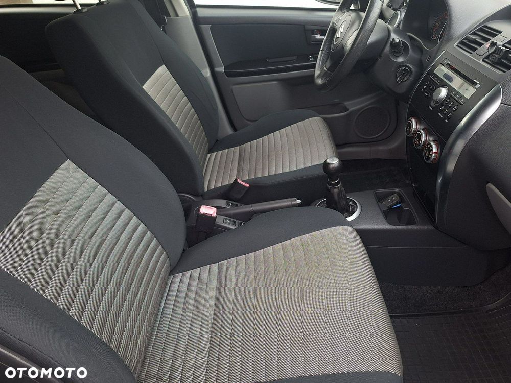 Suzuki SX4 - 6