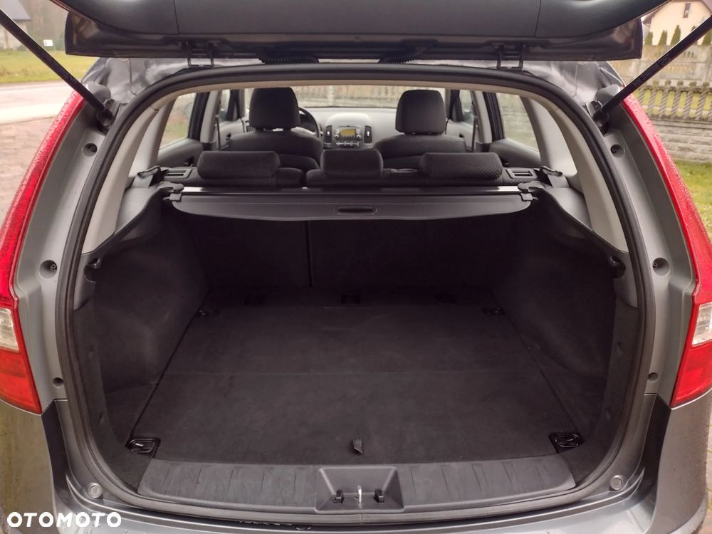 Hyundai i30 i30cw 1.4 blue Comfort - 21