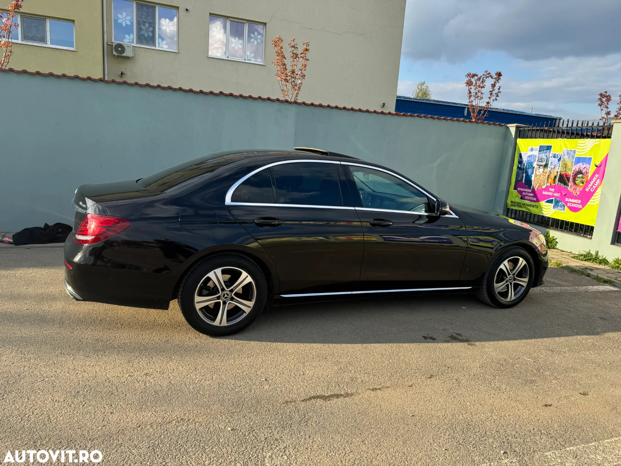 Mercedes-Benz E 200 4MATIC Aut. - 10