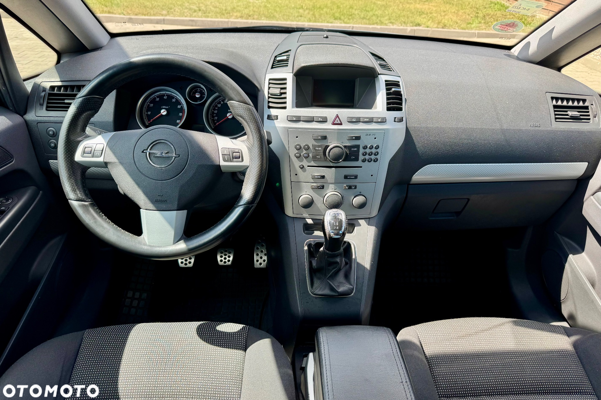 Opel Zafira - 21
