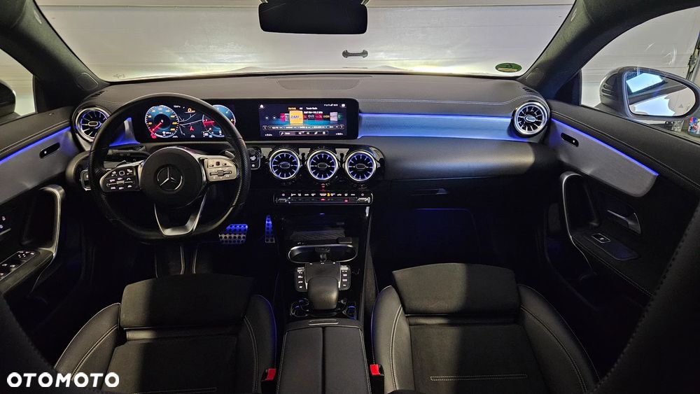 Mercedes-Benz CLA 220 d 4-Matic AMG Line 8G-DCT - 25