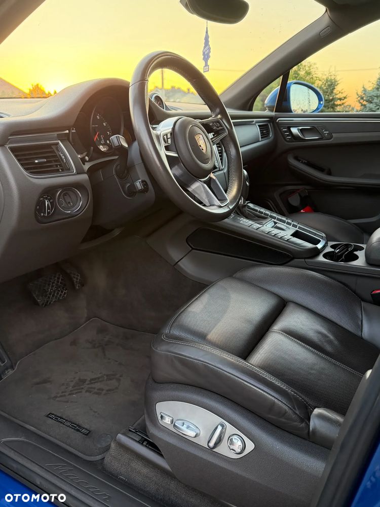 Porsche Macan Standard - 19