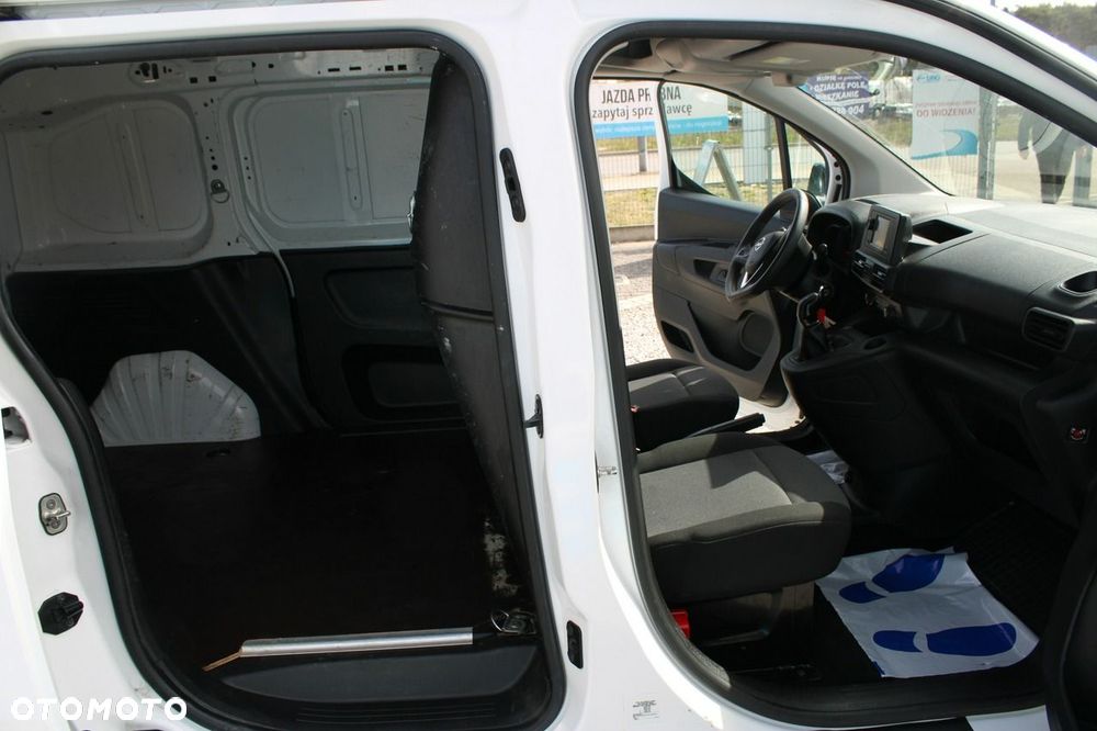 Opel Combo - 23