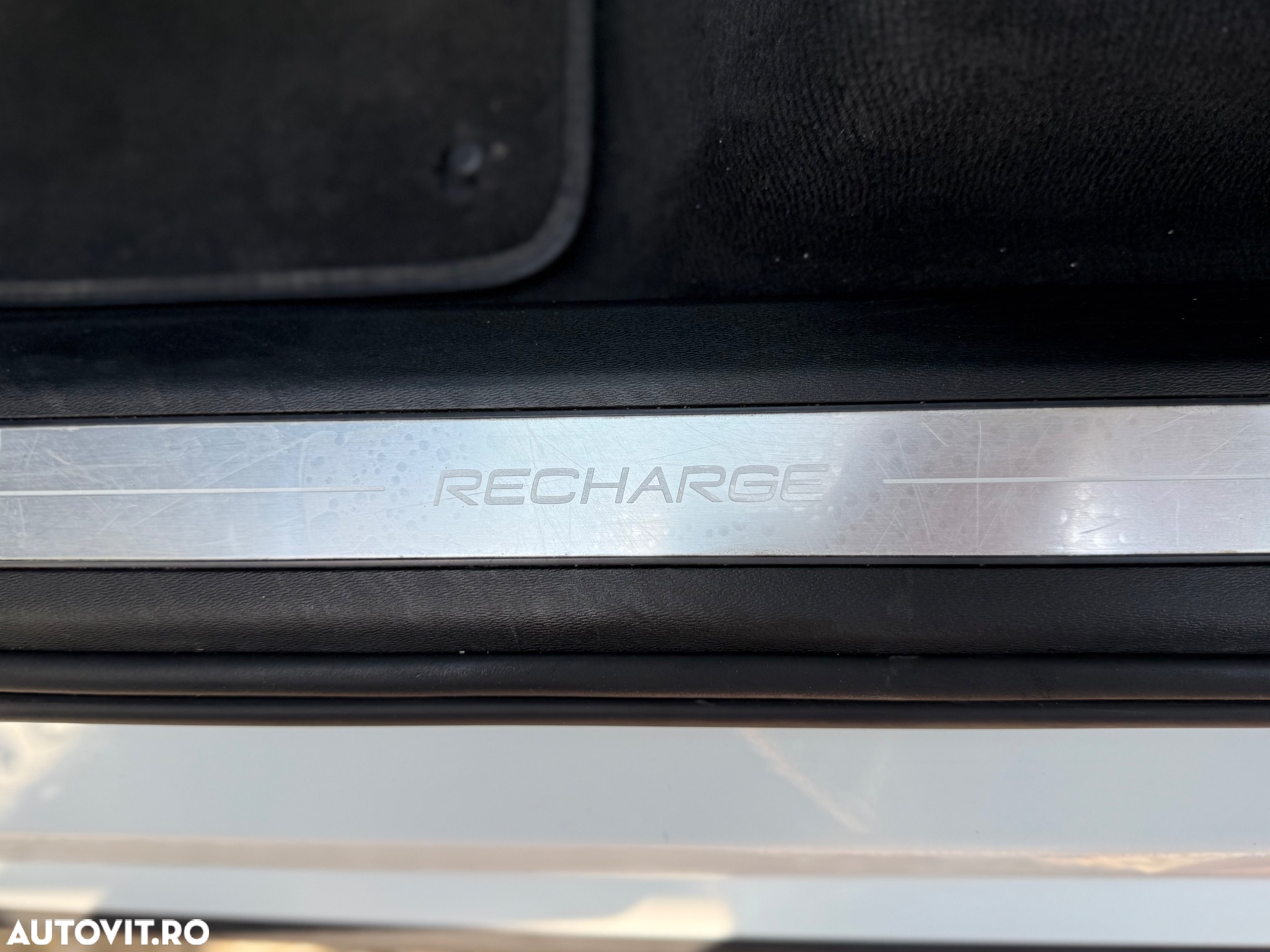 Volvo XC 90 T8 AWD Recharge Geartronic Inscription - 28