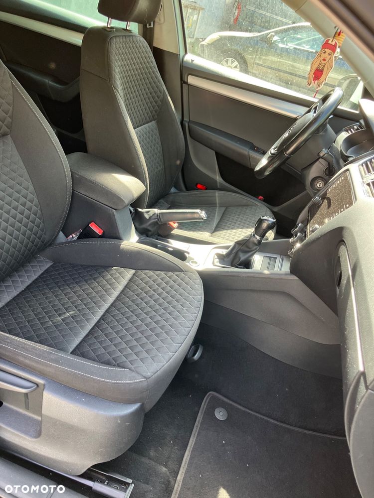 Skoda Octavia 1.6 TDI Drive - 9