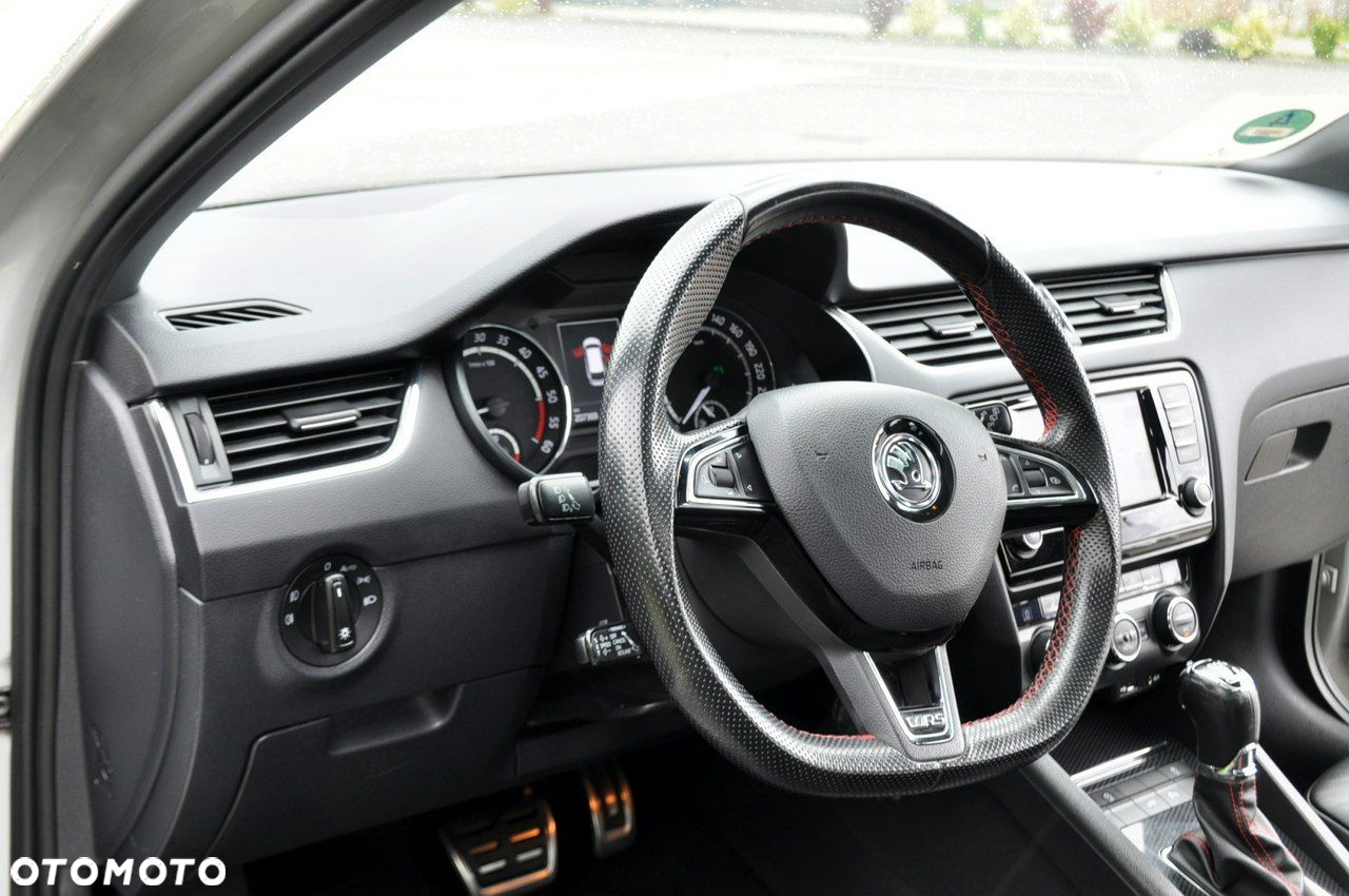 Skoda Octavia - 23