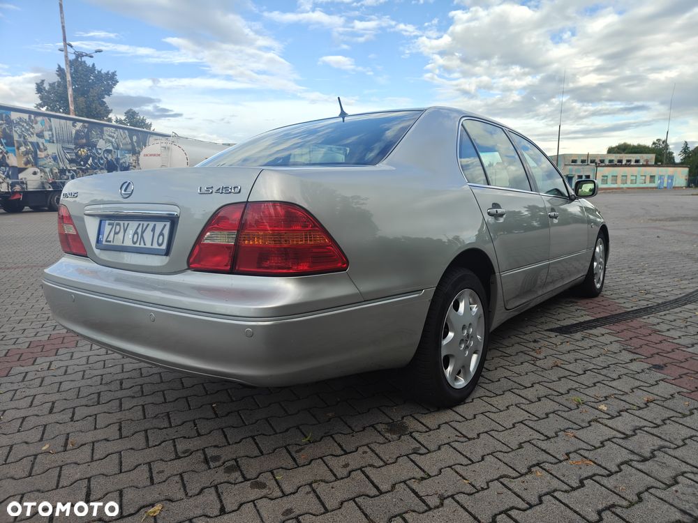Lexus LS Standard - 7
