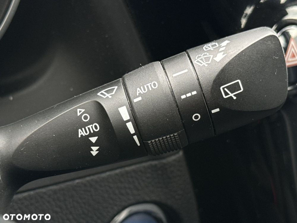 Toyota Auris - 20