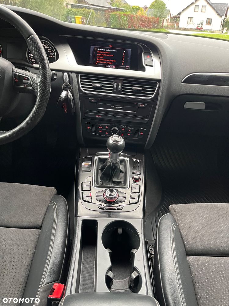 Audi A4 Avant 2.0 TDI DPF quattro Ambiente - 17