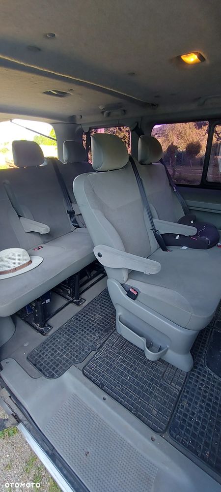 Opel Vivaro Tour - 14