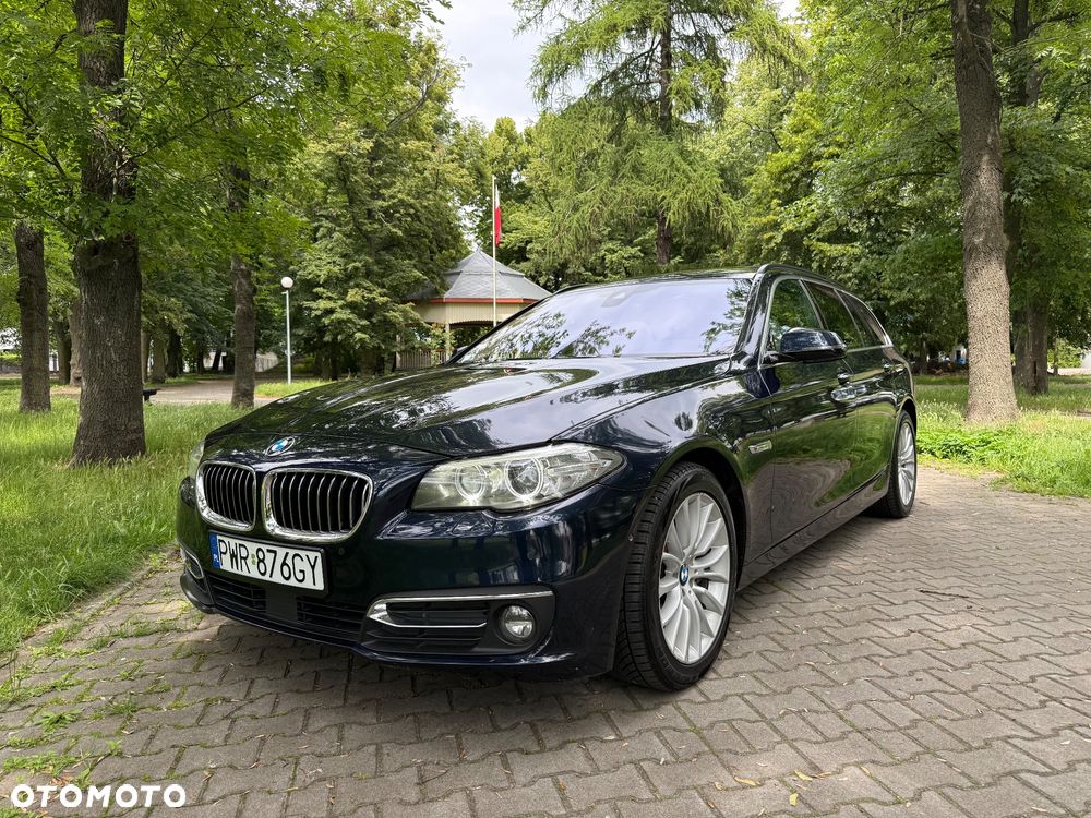 BMW Seria 5 530d xDrive Luxury Line - 9