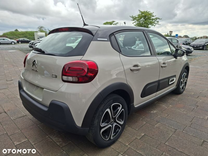 Citroën C3 Pure Tech 83 S&S LIVE - 11