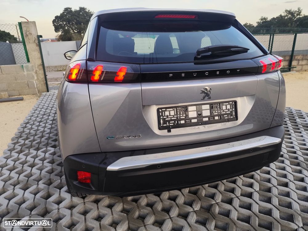 Peugeot e-2008 Active Pack - 10