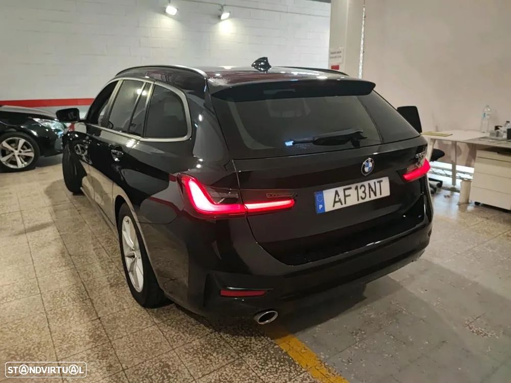 BMW 330 e Touring Corporate Edition Auto - 2