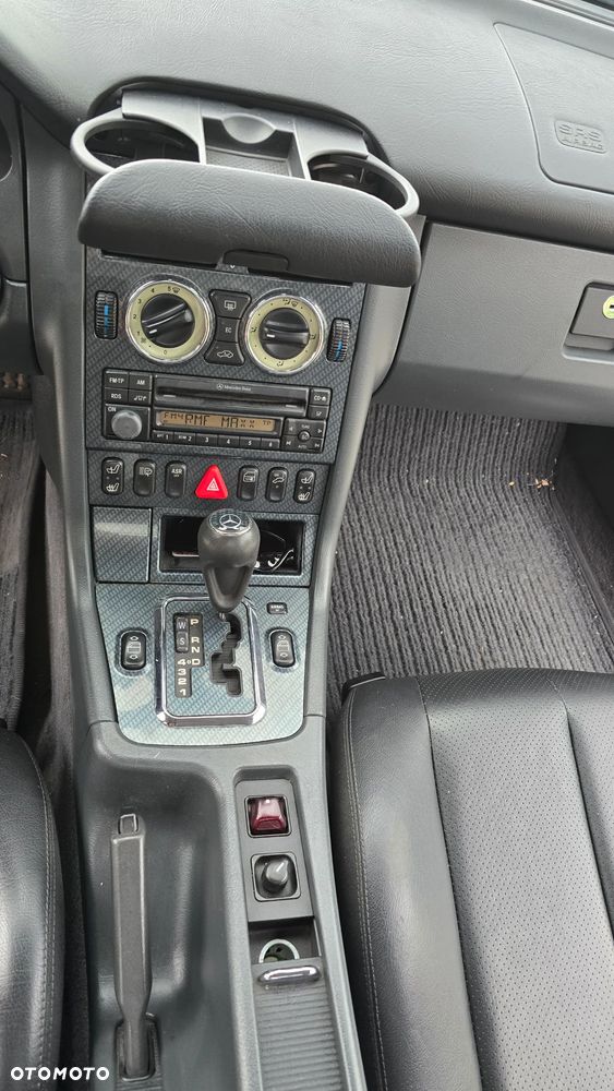 Mercedes-Benz SLK - 22