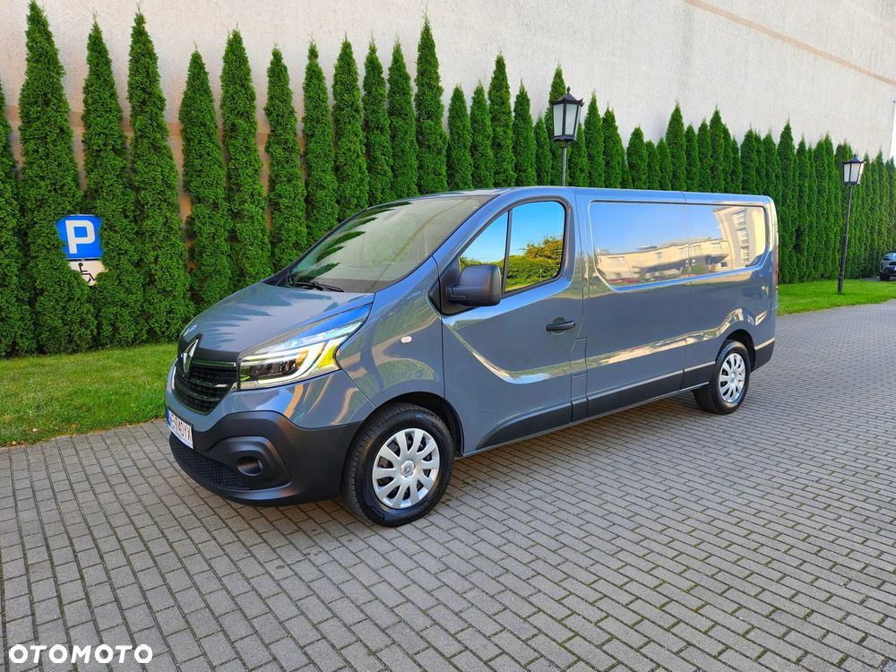 Renault Trafic - 1