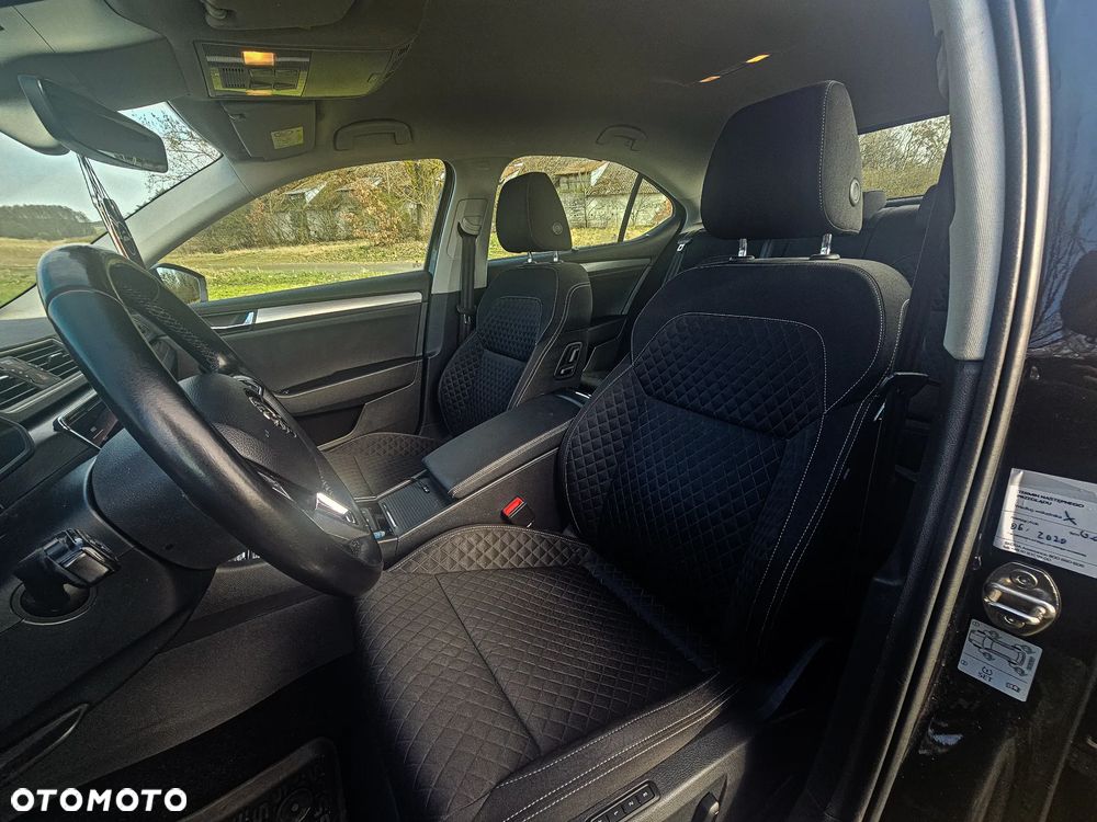 Skoda Superb 2.0 TDI 4x4 Style DSG - 4