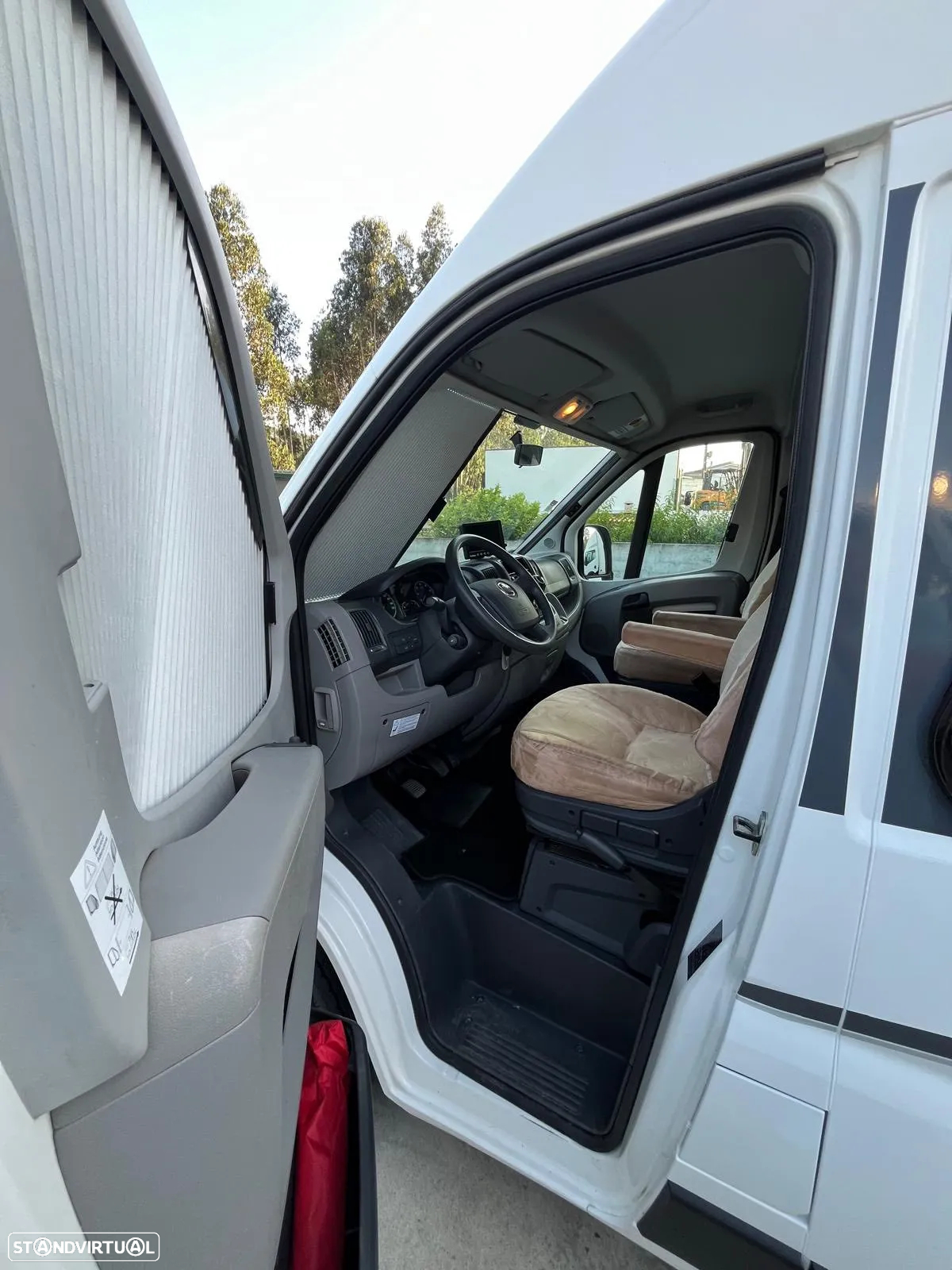 Hymer Car 322 - 19