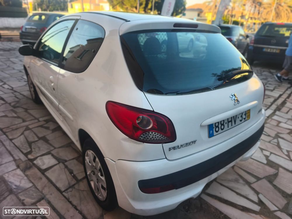 Peugeot 206+ - 3