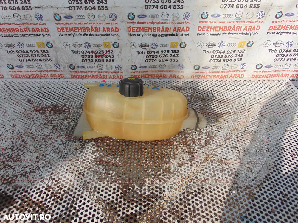 Vas expansiune Opel Vivaro 2001-2014 vas apa antigel Renault Trafic - 3