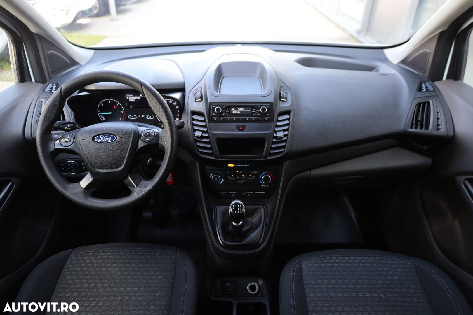 Ford Transit Connect 5 locuri  1.5 tdci - 16