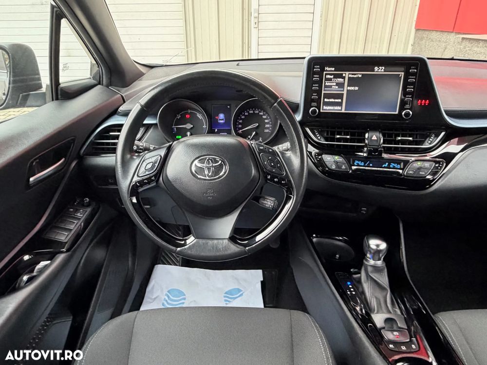 Toyota C-HR 2.0 HSD 184 CP 4x2 CVT Classy Bi-Tone - 22